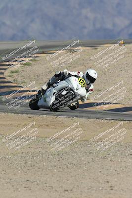 media/Oct-05-2025-CVMA (Sun) [[beeef4f201]]/Race 15-Amateur Formula Middleweight/